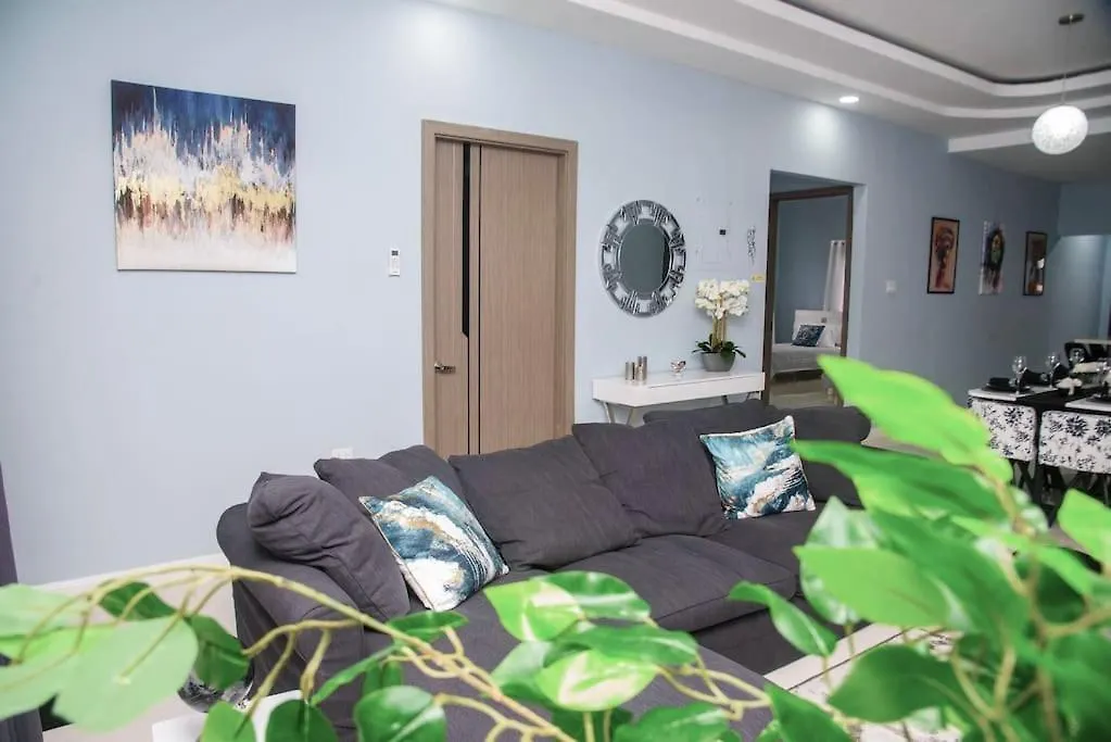 בית נופש אוצ'ו ריוס Montana Villa